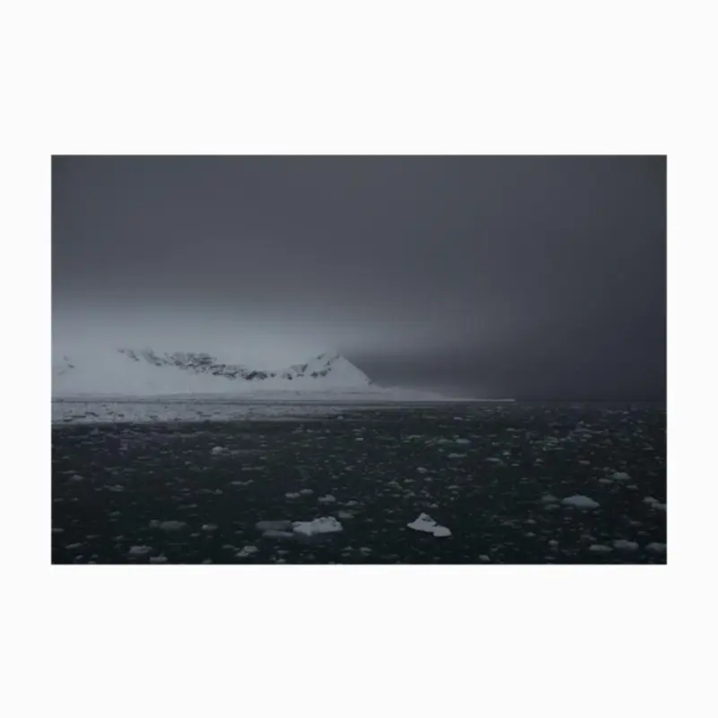 Арт-принт "Svalbard IV"+Рамка 60x90 черный