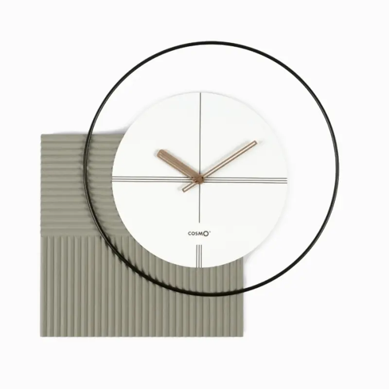 Часы настенные Clairita